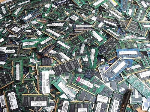Mémoire SODIMM SDRAM PC133 64Mo 144 pin vintage - M31
